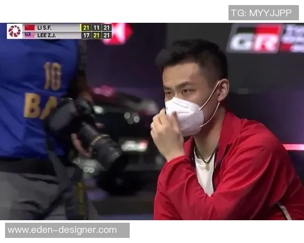 广州羽毛球队与南京羽毛球队赛后复盘团队协作的成功与不足分析